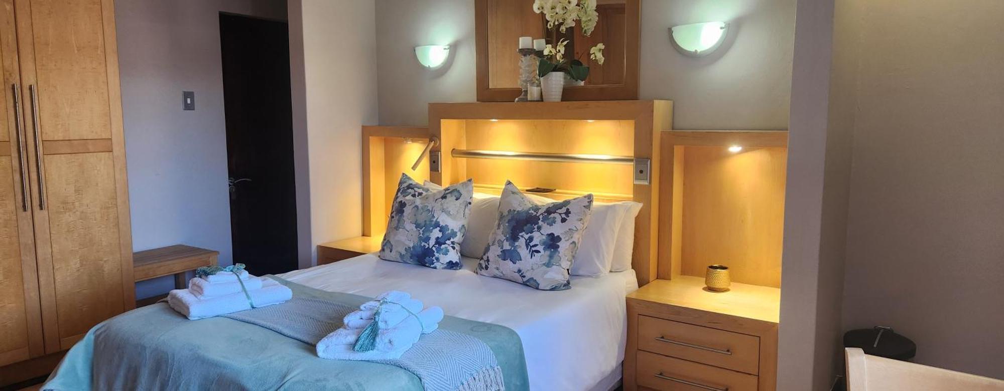 The Wooden Leg Guesthouse Kleinmond Eksteriør billede